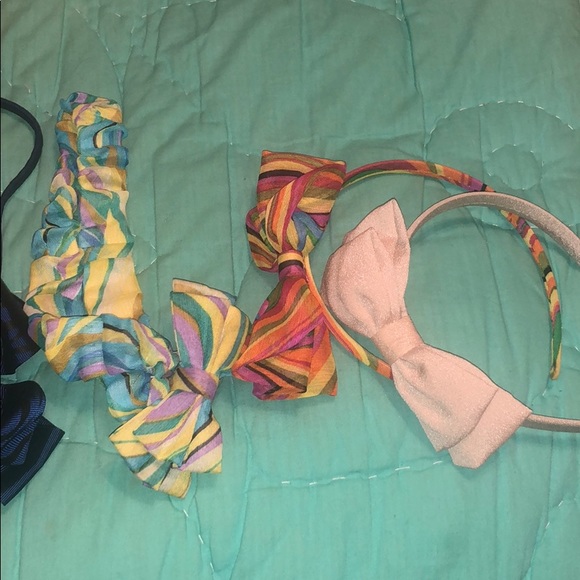 Bundle of 7 hardly worn bow headbands - Picture 8 of 8